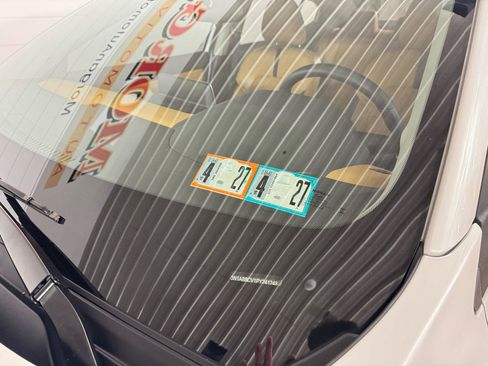 Used 2023 Nissan Sentra SV w/ SV Premium Package image 9