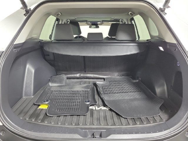 Used 2024 Toyota RAV4 XLE w/ Convenience Package FWD image 10