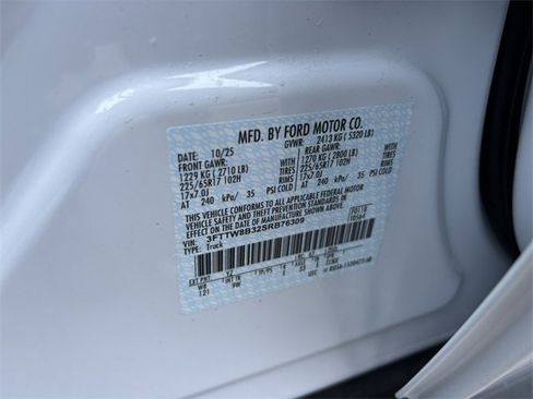 New 2025 Ford Maverick XL w/ Equipment Group 101A image 35