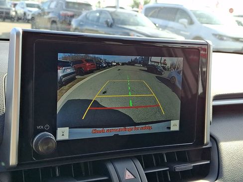 Certified 2024 Toyota RAV4 XLE image 21