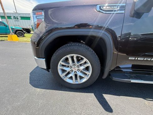 Used 2020 GMC Sierra 1500 SLT w/ SLT Premium Plus Package AWD/4WD image 10
