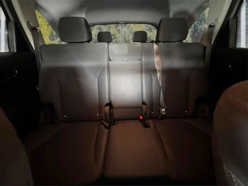 Used 2018 Kia Sorento AWD image 15