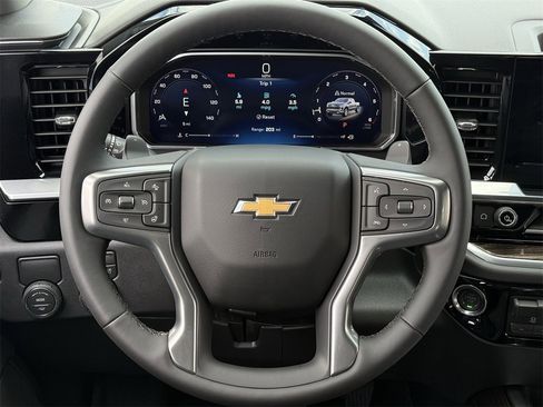 New 2026 Chevrolet Silverado 1500 LT image 12