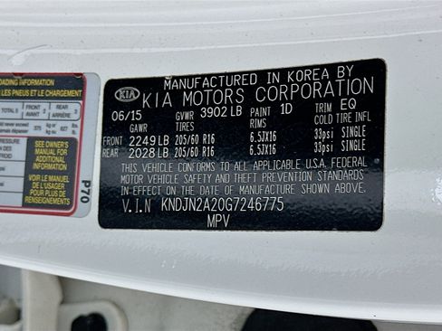 Used 2016 Kia Soul FWD image 12
