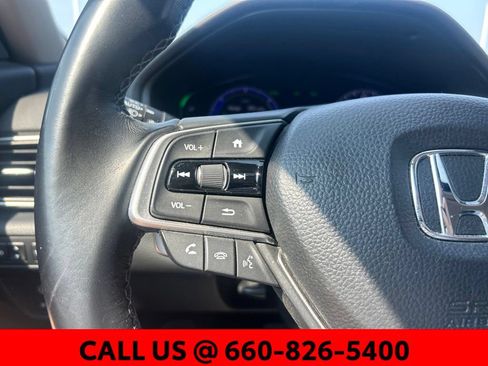 Used 2020 Honda Accord Touring image 14