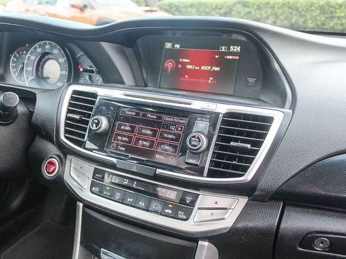 Used 2013 Honda Accord EX-L image 17