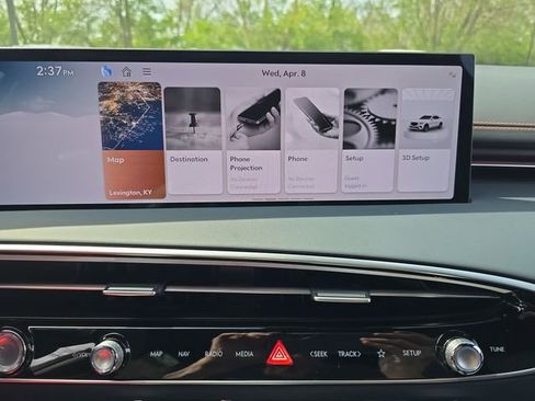 New 2026 Genesis GV70 3.5T Sport Advanced AWD/4WD image 16