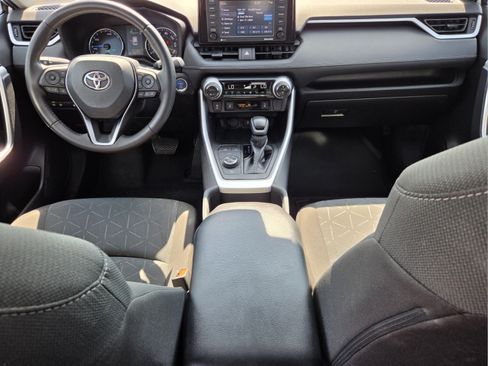 Used 2022 Toyota RAV4 XLE w/ Convenience Package AWD/4WD image 14