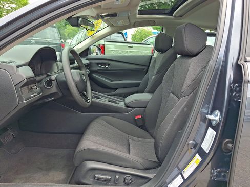 Used 2026 Honda Accord SE image 13