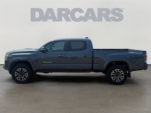 Used 2021 Toyota Tacoma TRD Sport AWD/4WD image 4