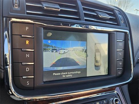 Used 2019 Lincoln Continental Reserve image 21