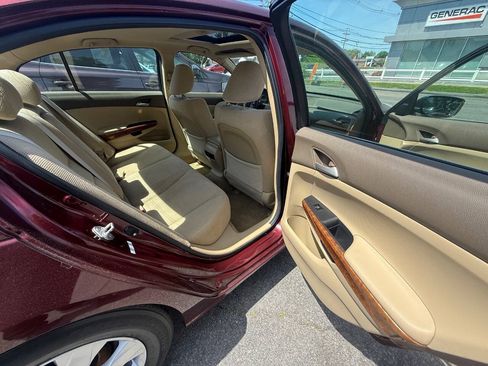Used 2010 Honda Accord EX image 13