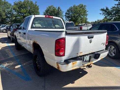 Used 2007 Dodge Ram 1500 Truck SLT AWD/4WD image 2