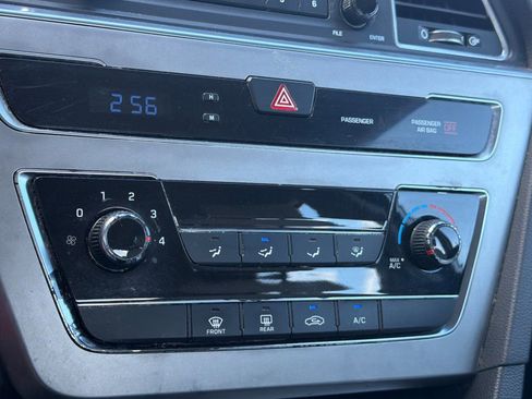 Used 2015 Hyundai Sonata SE FWD image 18