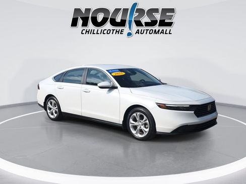 Certified 2025 Honda Accord LX image 2