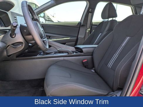 Used 2025 Hyundai Elantra Sport FWD image 14