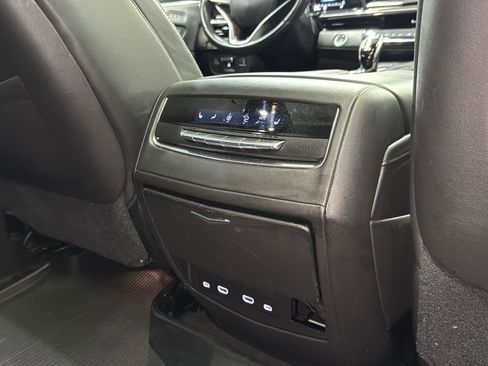 Used 2021 Cadillac Escalade Sport Platinum image 28