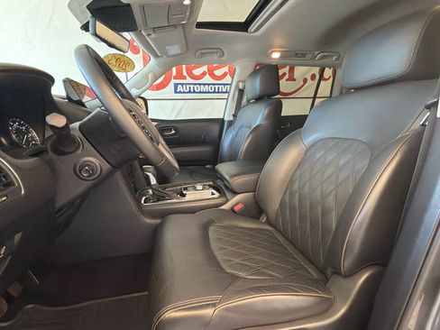 Used 2023 Nissan Armada Platinum w/ Captain's Chairs Package RWD image 17