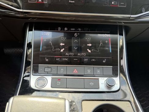 Used 2023 Audi Q7 2.0T Premium w/ Convenience Package AWD/4WD image 22