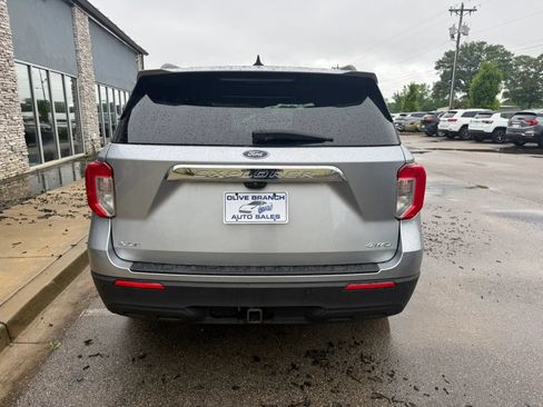 Used 2022 Ford Explorer XLT w/ Class IV Trailer Tow Package AWD/4WD image 6