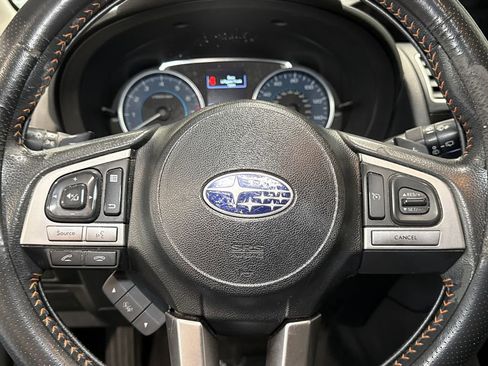 Used 2016 Subaru Crosstrek 2.0i Limited AWD/4WD image 17