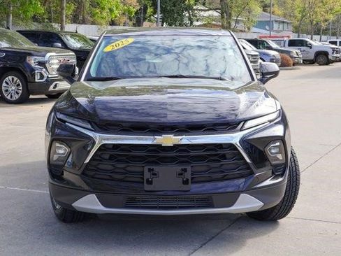 Certified 2025 Chevrolet Blazer LT FWD image 22