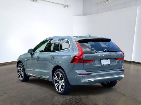 Used 2023 Volvo XC60 B5 Plus w/ Climate Package AWD/4WD image 6