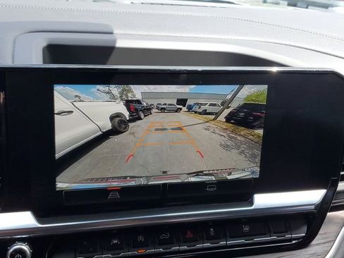 Used 2026 GMC Sierra 1500 SLT w/ SLT Premium Package image 22