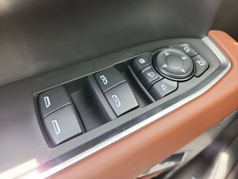 New 2026 GMC Sierra 3500 Denali Ultimate AWD/4WD image 21