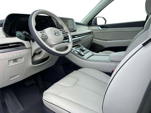 New 2025 Hyundai Palisade Calligraphy image 14