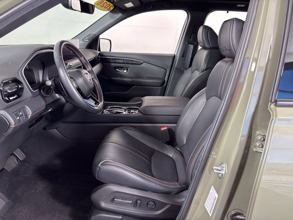 Certified 2026 Honda Passport TrailSport Elite image 25