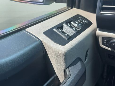 Used 2020 Ford F150 XL w/ Equipment Group 101A Mid AWD/4WD image 18