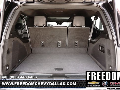 Certified 2023 Cadillac Escalade ESV Premium Luxury image 48