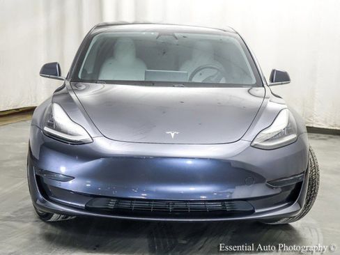 Used 2020 Tesla Model 3 Standard Range image 6