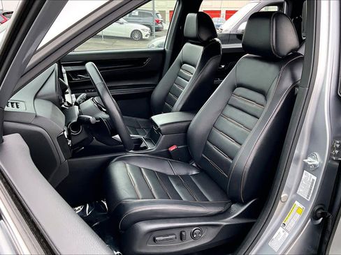 Used 2023 Honda CR-V Sport Touring image 8