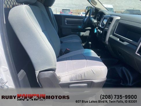 Used 2017 RAM 5500 Tradesman w/ Power & Remote Entry Group image 26