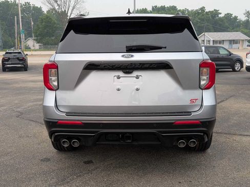 Used 2024 Ford Explorer ST w/ Equipment Group 401A AWD/4WD image 9
