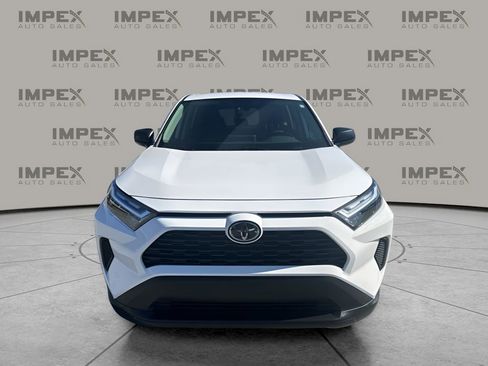 Used 2024 Toyota RAV4 LE image 8