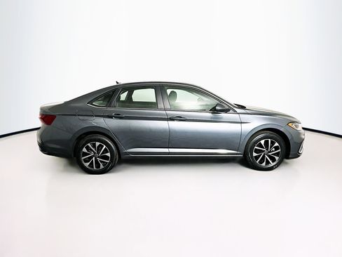 Used 2025 Volkswagen Jetta S image 10