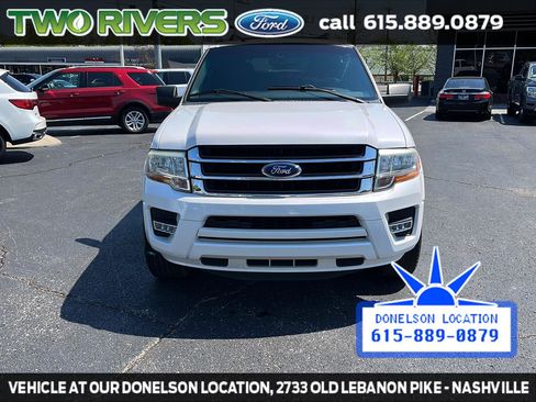 Used 2015 Ford Expedition XLT w/ Equipment Group 202A image 3