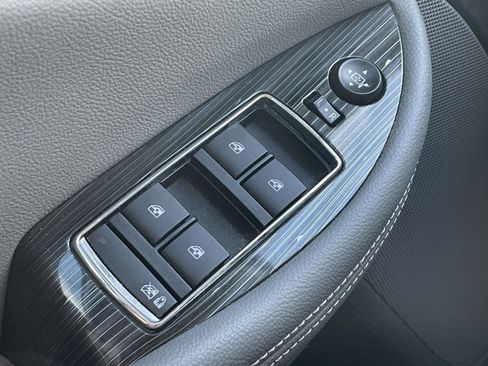 Used 2019 Chevrolet Impala LS FWD image 25