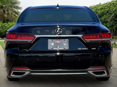 Used 2019 Lexus LS 500 AWD w/ Interior Upgrade Package image 5