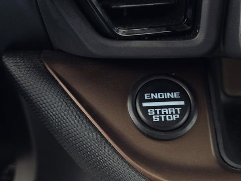 Used 2024 Ford Bronco Sport Outer Banks w/ Tech Package image 21