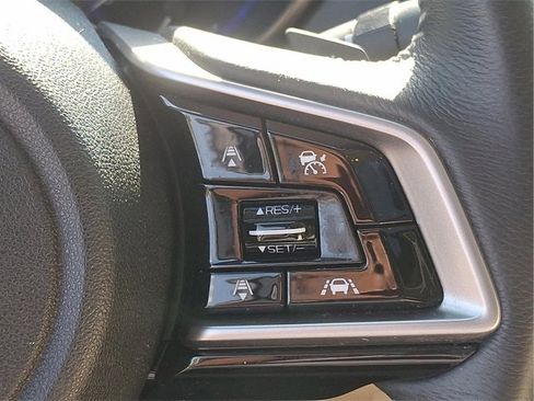 Used 2018 Subaru Legacy 2.5i Limited image 22