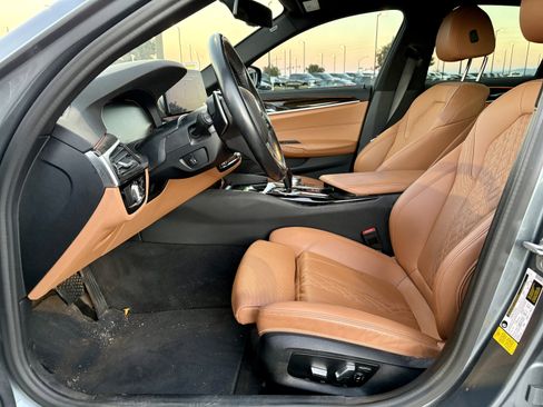 Used 2021 BMW 530i w/ Convenience Package image 14