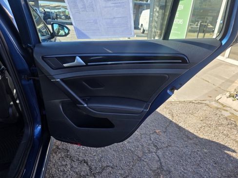 Used 2015 Volkswagen Golf SEL image 15
