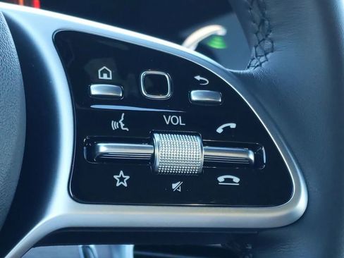 Used 2022 Mercedes-Benz GLE 450 4MATIC image 24