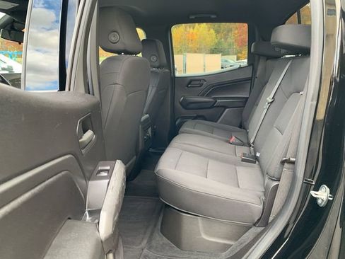 Used 2023 Chevrolet Colorado Trail Boss w/ Technology Package image 15