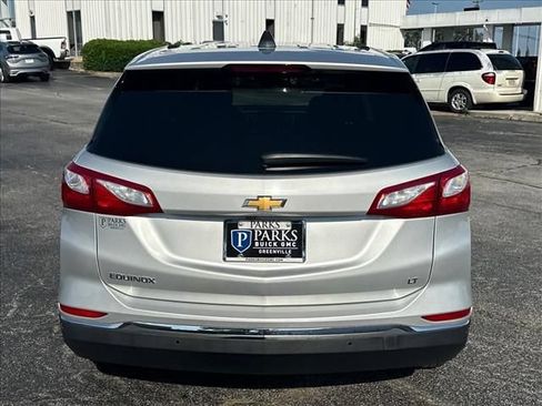 Used 2019 Chevrolet Equinox LT FWD image 10