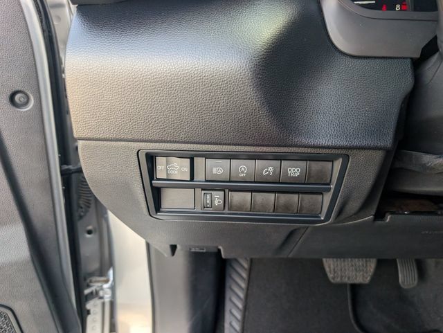 Used 2024 Toyota Tundra SR w/ SR Tow Package AWD/4WD image 10